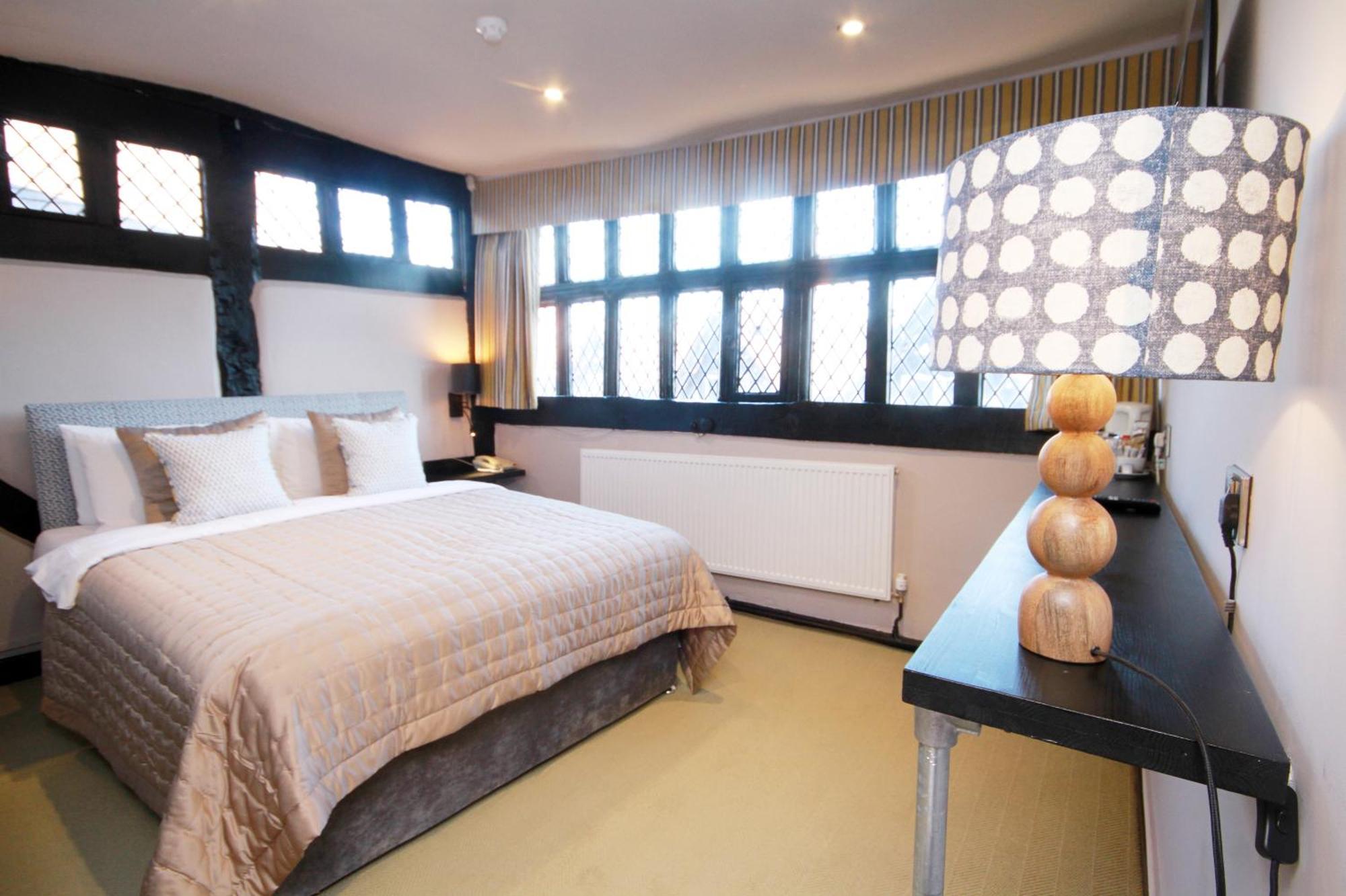 Crown Hotel نانتويتش المظهر الخارجي الصورة